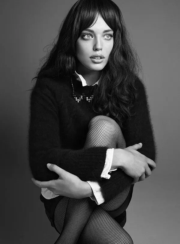 Taurari Emily DiDonato a cikin Bakar Mujallar F/W 2012 Cover Shoot na Derek Kettela