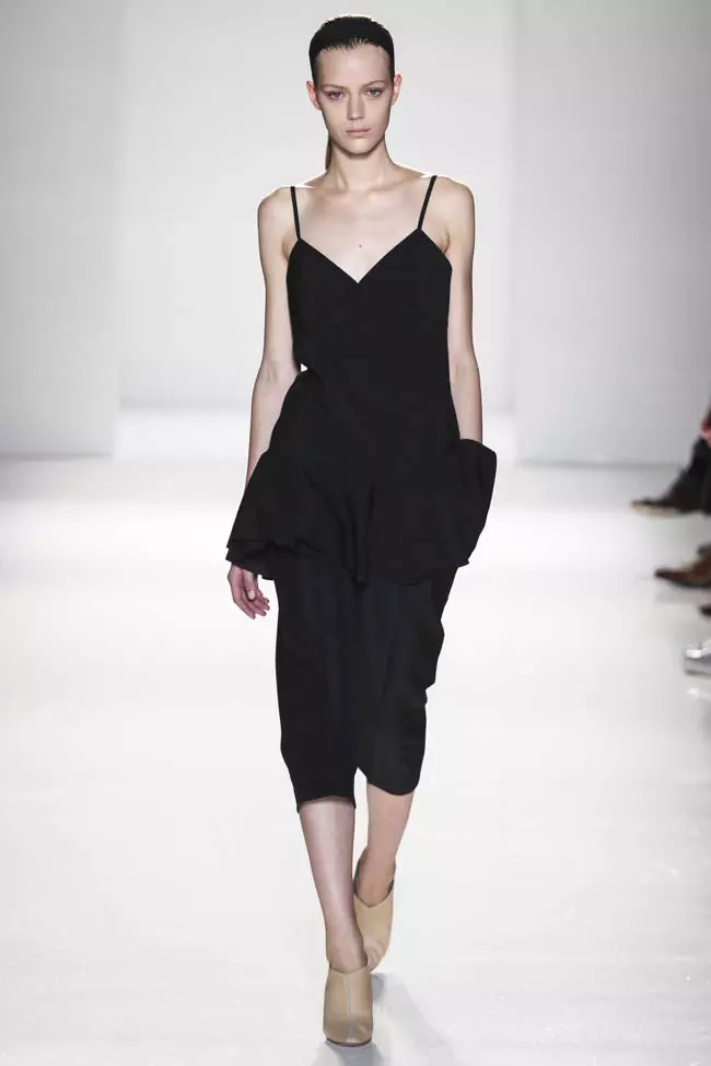 Victoria Beckham Spring 2014 | Iviki Lemfashini laseNew York