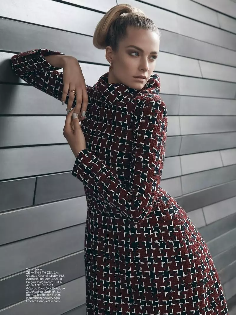 Bridget-Malcolm-Harpers-Bazaar-Yunani-2015-Editorial07