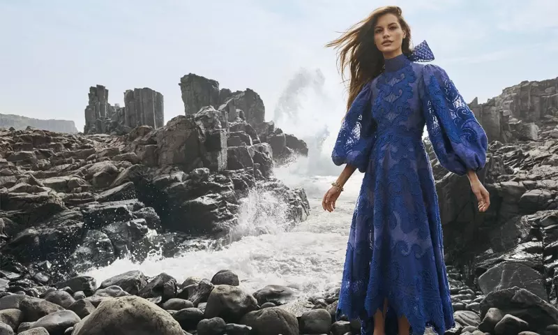 Zimmermann apresenta vestido Brightside na campanha primavera 2020