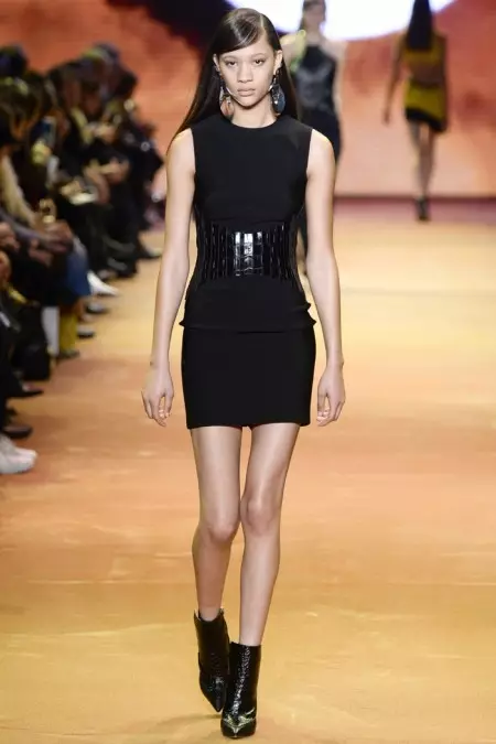 Mugler Fall 2016 | Beke ea Feshene ea Paris