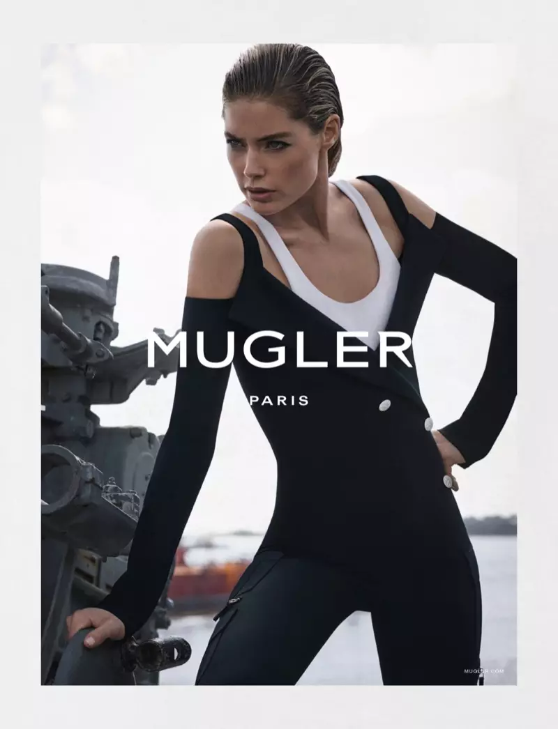 Mugler 2016 年春季廣告系列的圖片