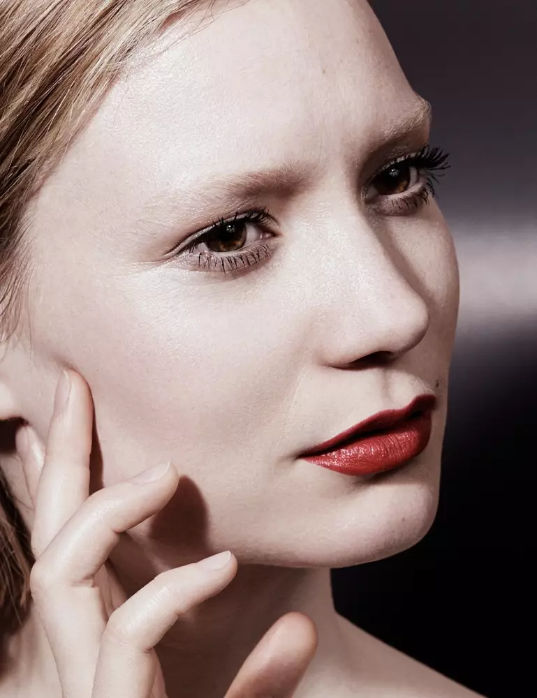 เมีย-wasikowska-2014-4