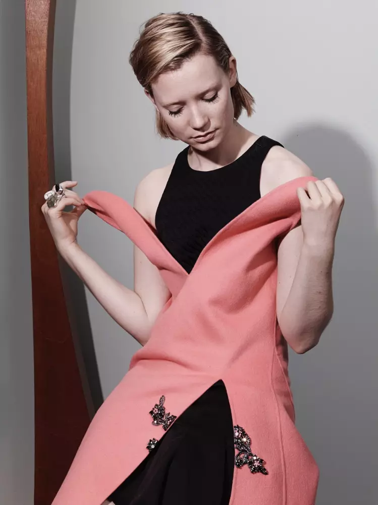 mia-wasikowska-2014-2