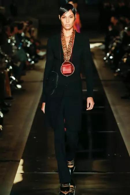 Givenchy 2017-ci ilin Baharı üçün Təbiət və Mənəviyyatı Özünə götürür