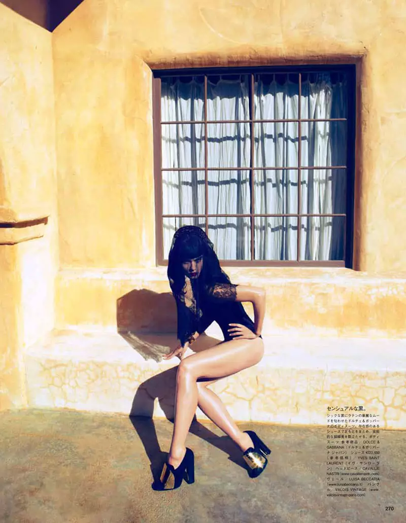 Crystal Renn από την Camilla Akrans για τη Vogue Japan Ιούνιος 2012