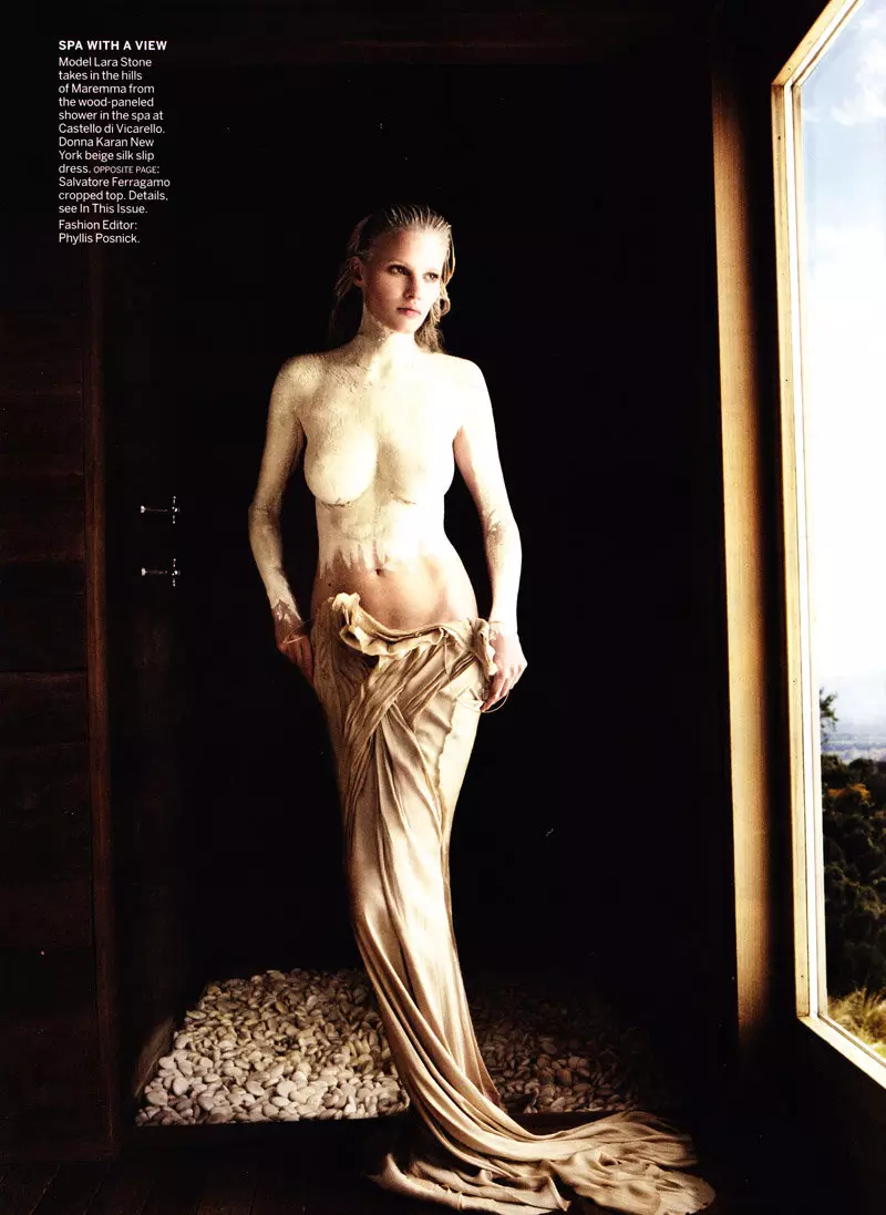 Lara Stone de Mario Testino per a Vogue EUA gener de 2011