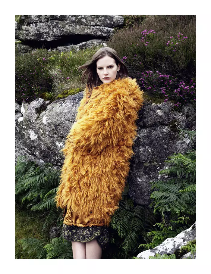 Sara Blomqvist de Ben Toms per a Harper's Bazaar UK