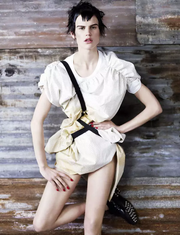 Saksia de Brauw de Ben Toms para Dazed & Confused Junio 2011