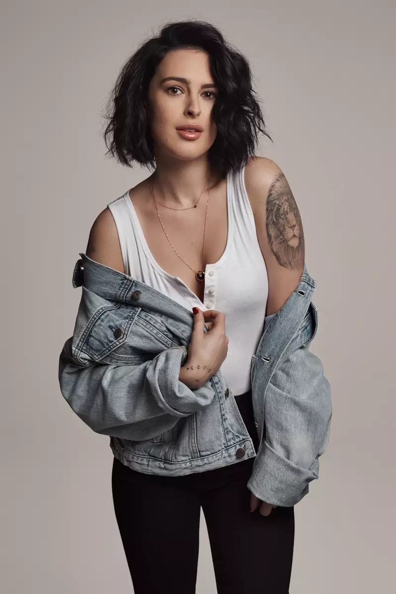 Rumer Willis igra v Gapovi kampanji pomlad-poletje 2017