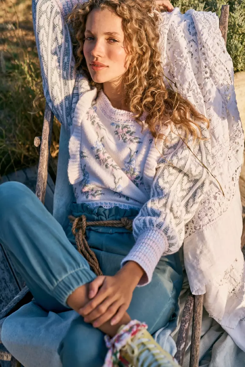 LoveShackFancy svela il lookbook della primavera 2021.