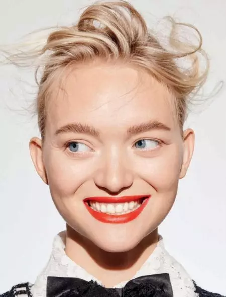 Gemma Ward Wows په چینل میک اپ کې د ELLE آسټرالیا لپاره ښکاري