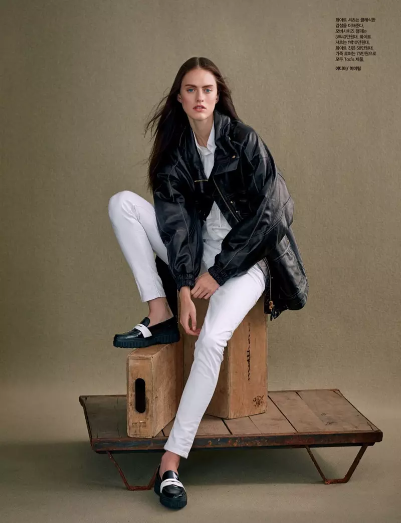 Сара Брэннон Harper's Bazaar Korea үчүн Tod's Fashions менен поза берди