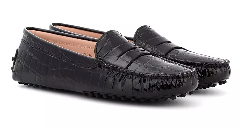 Tod's Gommino Patent Leather Loafers σε μαύρο χρώμα 425$