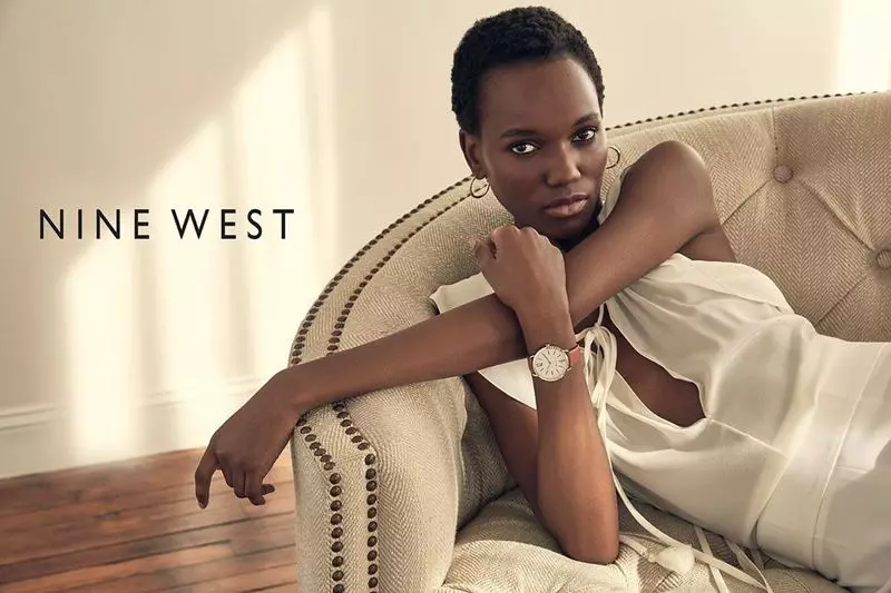 Nine West fokus ing jam tangan kanggo kampanye musim panas 2019