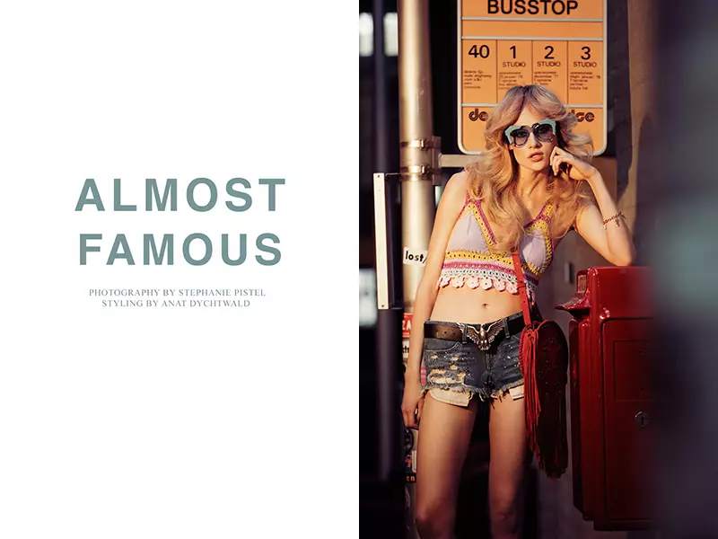 ඇනා රෝස් ස්ටෙෆනි පිස්ටල් විසින් Almost Famous හි ඡායාරූප ගත කරන ලදී