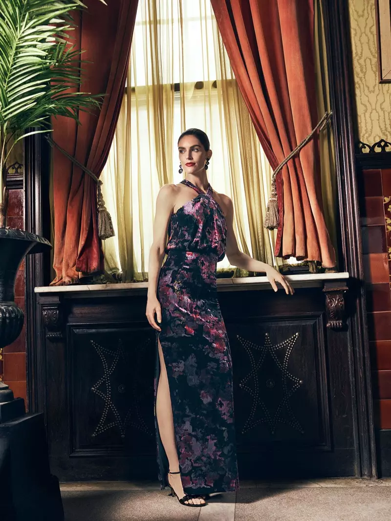 Hilary Rhoda oslňuje v šatách pripravených na párty pre Lord & Taylor