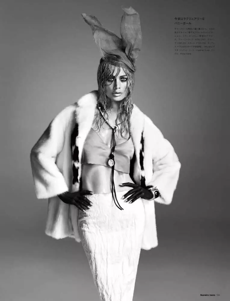 Carolyn Murphy adalah Hands On untuk Numéro Tokyo April 2013 oleh Nino Muñoz