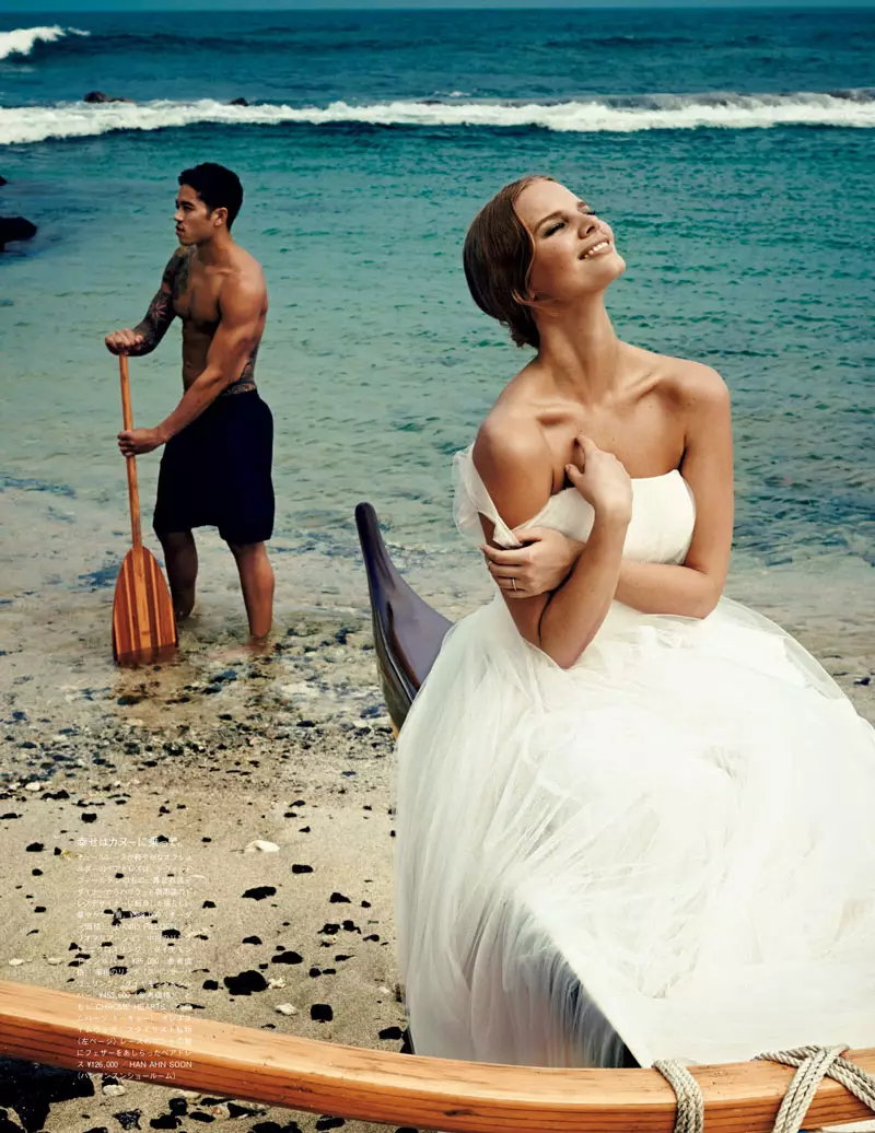 Marloes Horst speelt een blozende bruid voor Vogue Japan Wedding Special