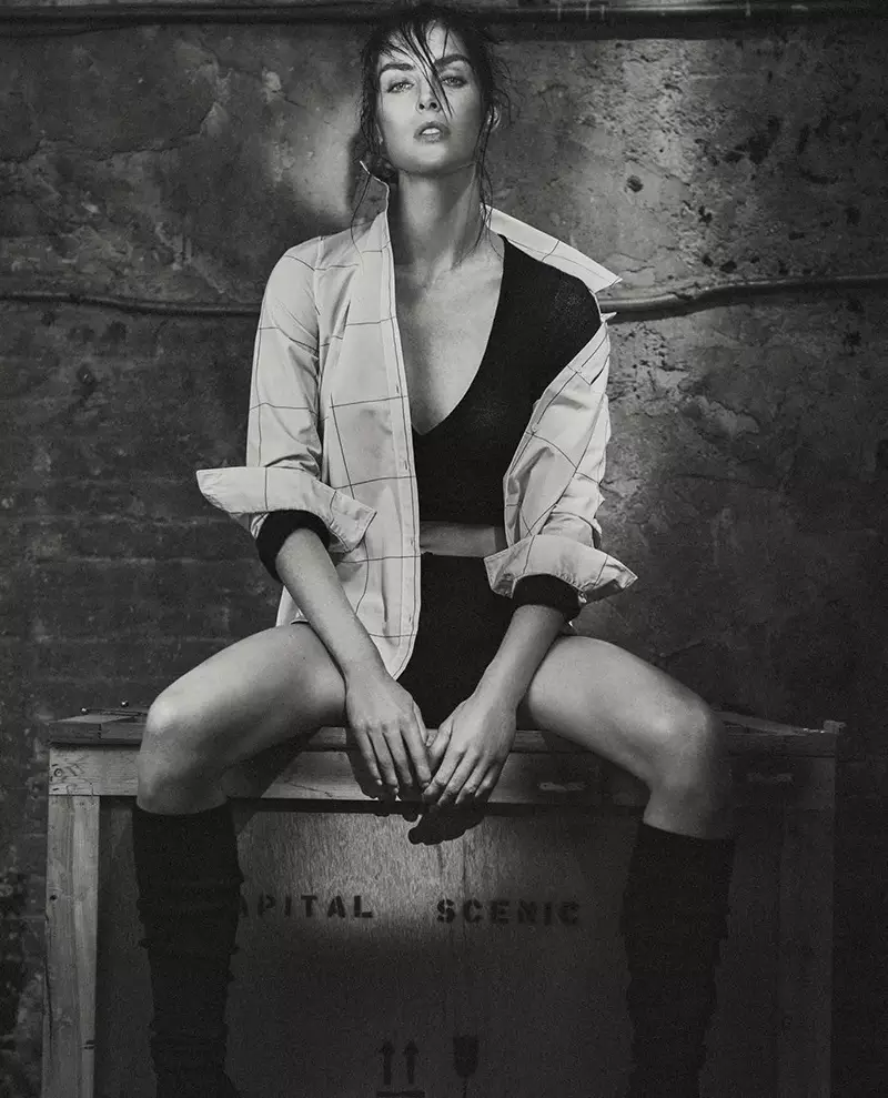 Hilary Rhoda is En Pointe in T Magazine Singapore