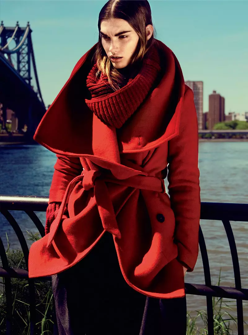 U-Irina Nikolaeva Dons Bold Cuts we-Elle Mexico Okthoba 2012 nguKevin Sinclair