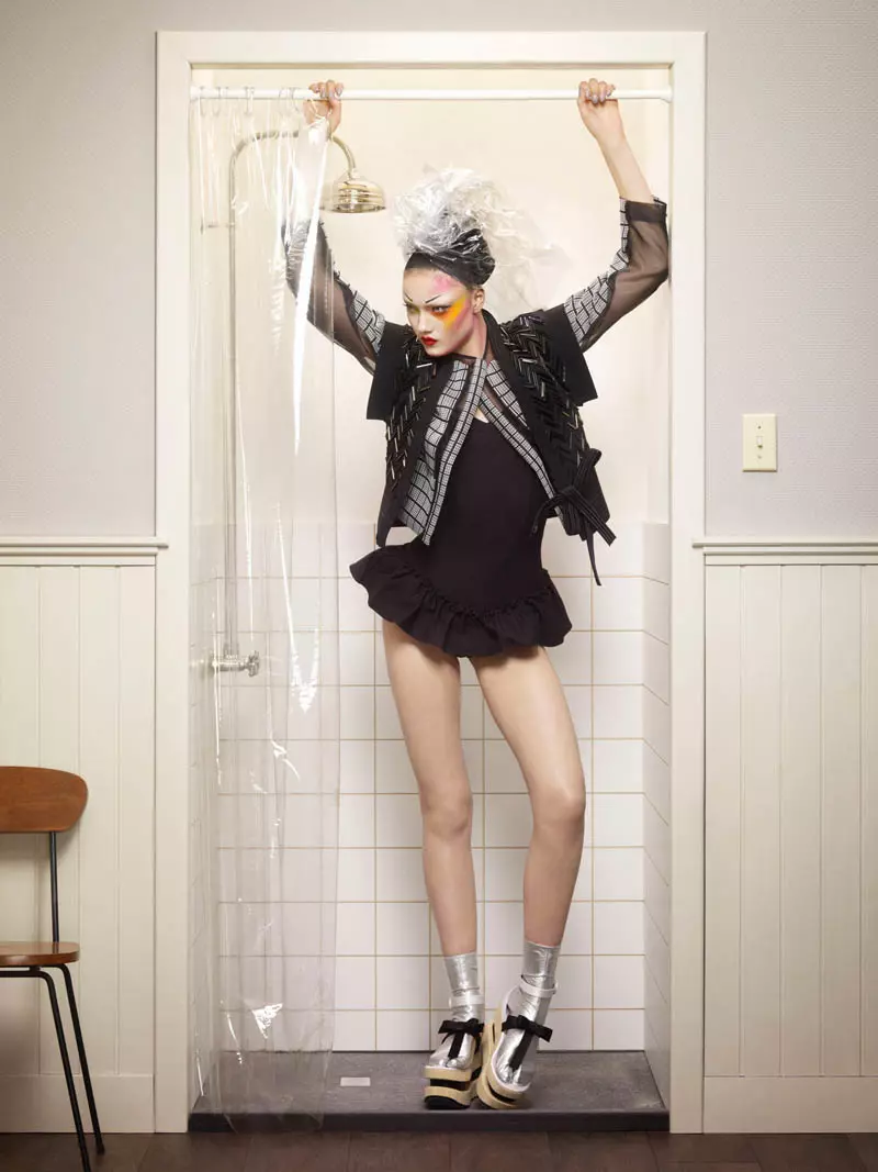 Yumi Lambert hija 'Pop Geisha' għal Jalouse Marzu 2013 minn Erwin Olaf