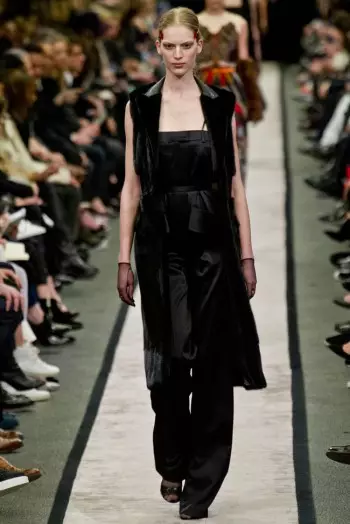 Givenchy Fall/Winter 2014 | សប្តាហ៍ម៉ូតប៉ារីស