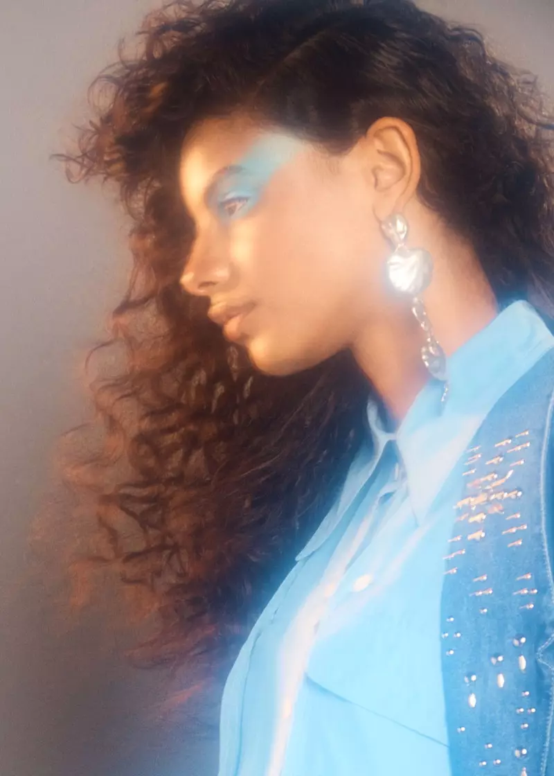 Mileshka Cortes modelle 80's Beauty vir Harper's Bazaar Arabia