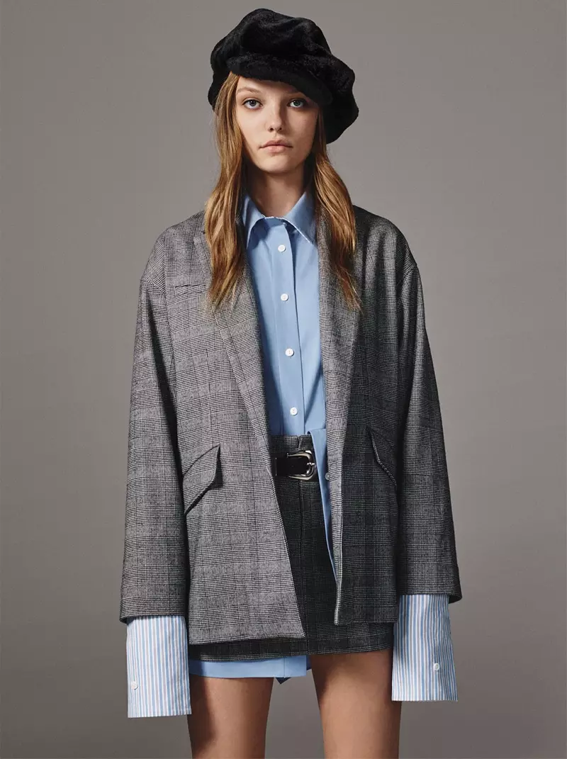 Zara oversized checked blazer, check miniskirt dan gabungan baju berbilang jalur