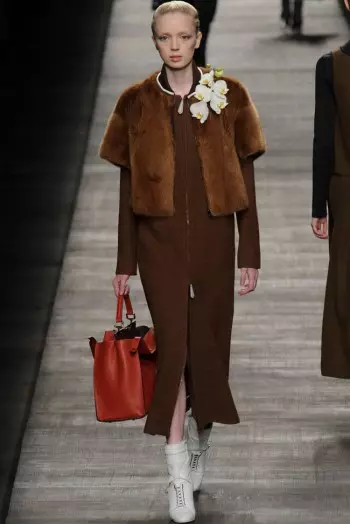 Fendi Fall/Zima 2014 | Milan Fashion Week