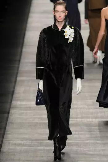 Fendi tiba / mangsa 2014 | Milan Fashion Week