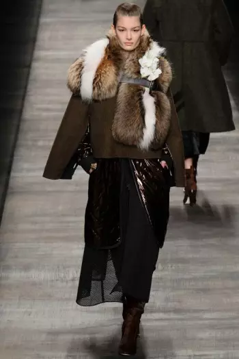 Cwymp/Gaeaf Fendi 2014 | Wythnos Ffasiwn Milan