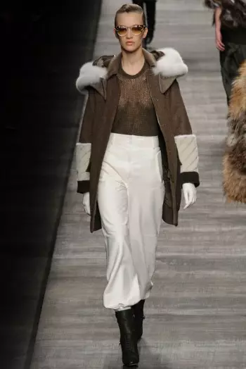 Fendi Aŭtuno/Vintro 2014 | Milana Modsemajno