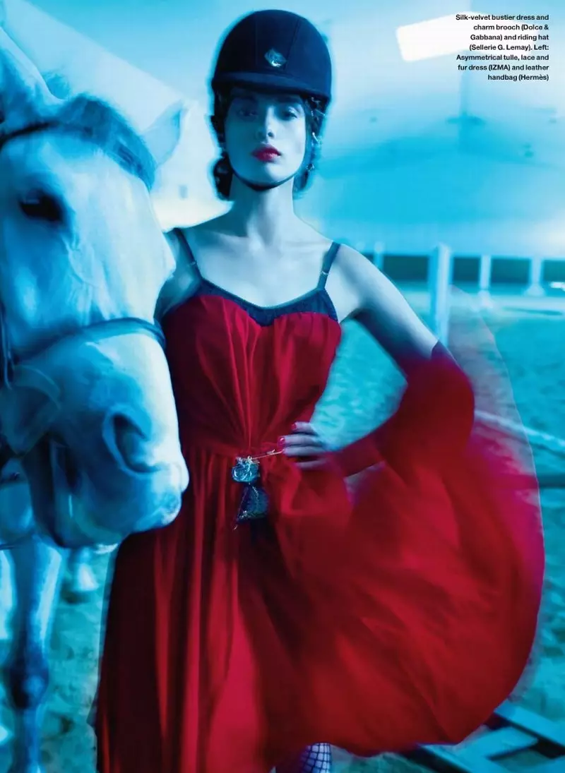 Crystal Renn 为 Elle Canada 2010 年 12 月设计，Leda & St. Jacques