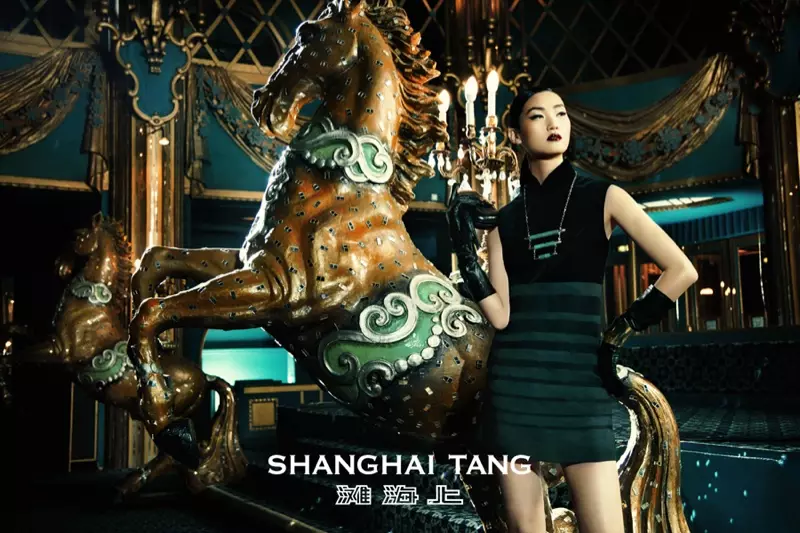 Lina Zhang Fronts Shanghai Tang Automne 2013 Publicités de Richard Bernardin