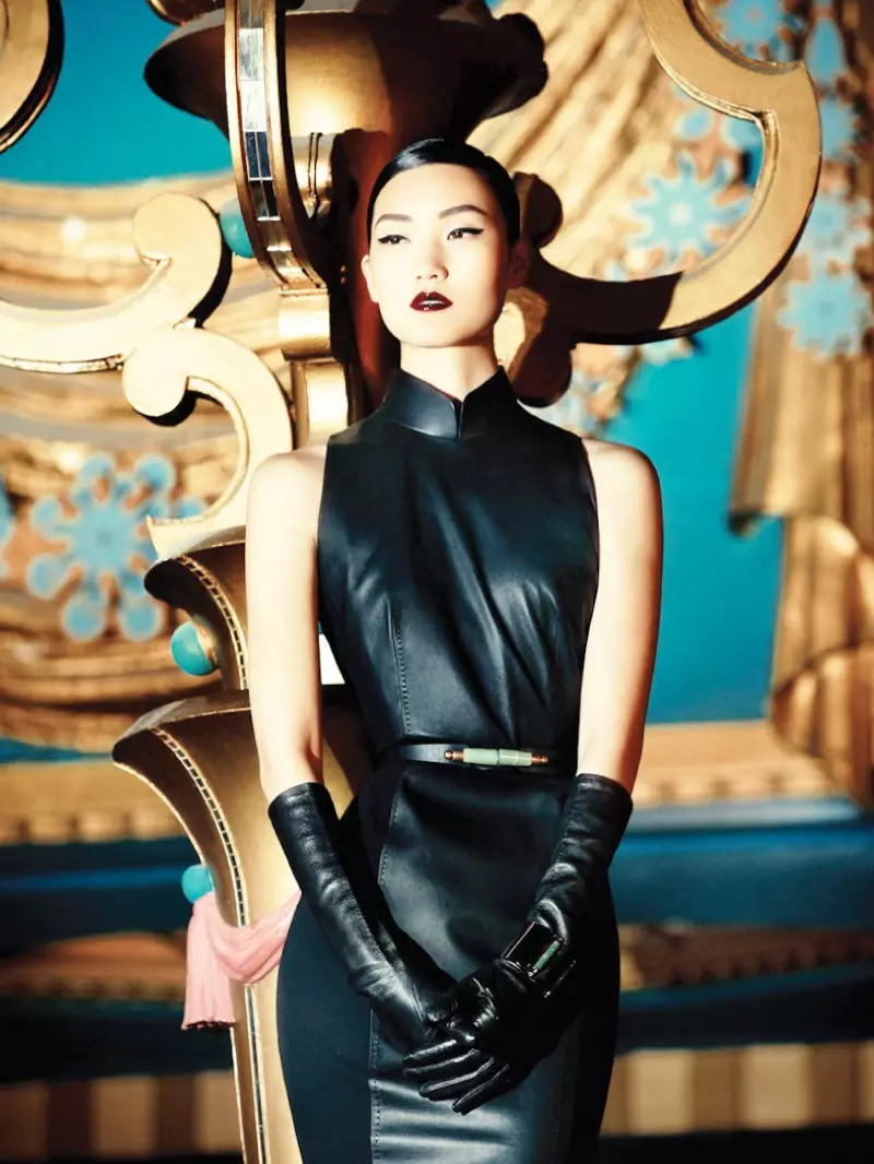 I-Lina Zhang Fronts Shanghai Tang Fall 2013 Ads ka-Richard Bernardin