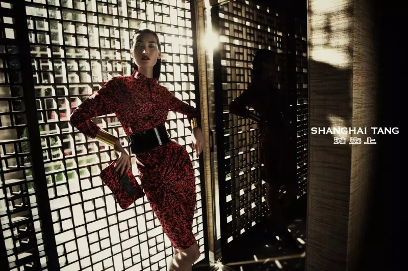 Lina Zhang Stars sa Shanghai Tang's Spring 2013 Campaign ni Richard Bernardin