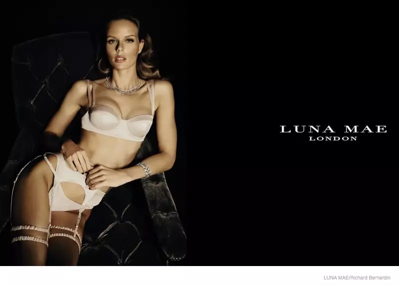 luna-mae-lingerie-2014-lub caij nplooj zeeg-ad-campaign05