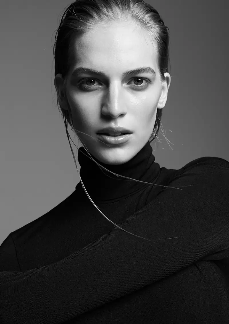 Vanessa Axente modelliert Minimal Style für Supernation #1 von Zoltan Tombor