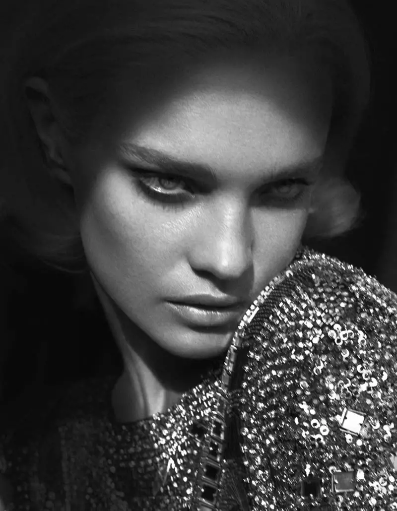 Natalija Vodianova, Cuneyt Akeroglu, „Vogue Turkey“, 2011 m. rugsėjis