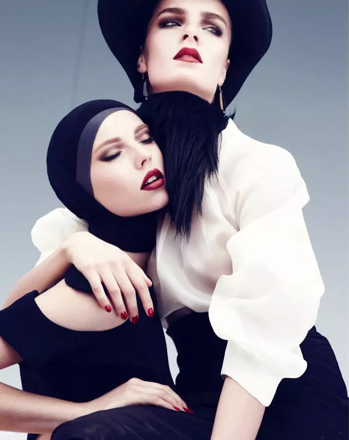 Karin Savkova & Sandra Konieczna dening Emre Guven kanggo Marie Claire Turkey September 2011