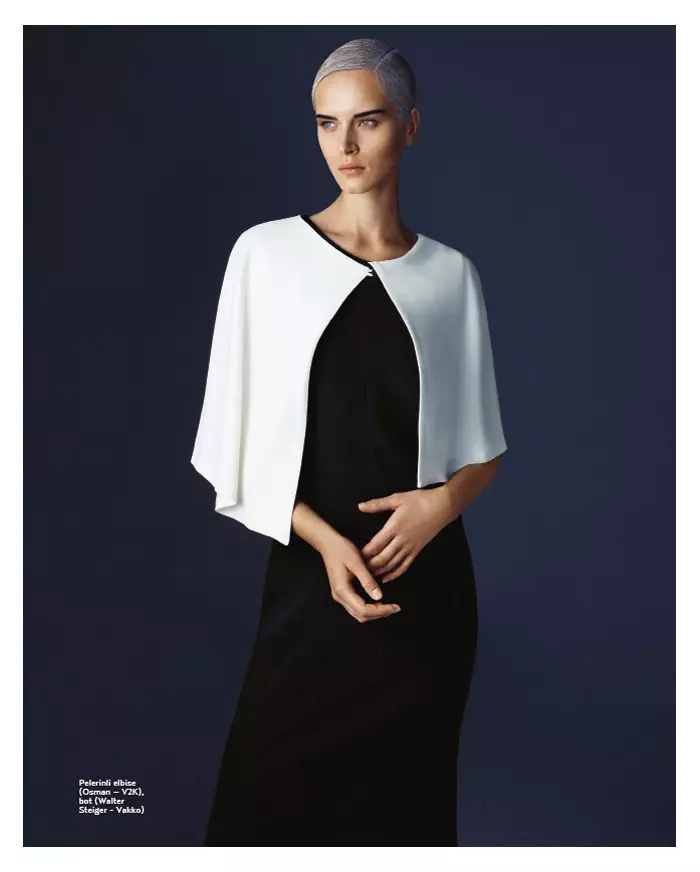 Iza Olak door Umit Savaci voor Marie Claire Turkije november 2011