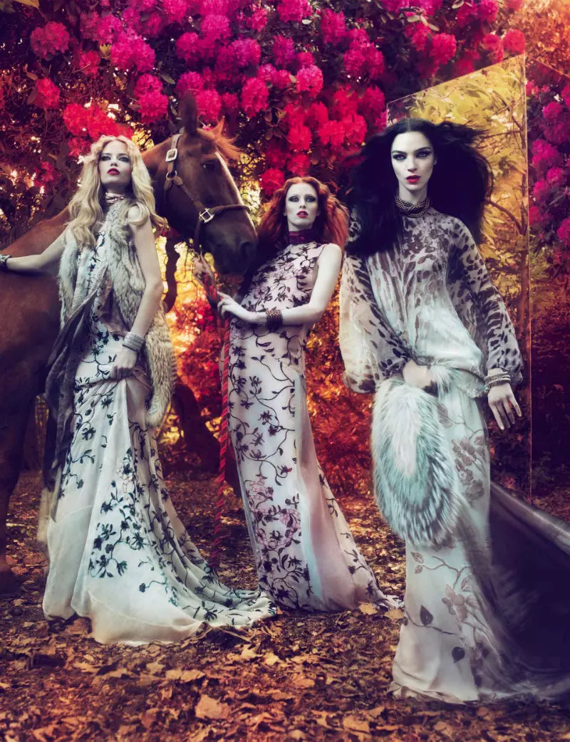 Roberto Cavalli Fall 2011 Campaign | Natasha Poly, Mariacarla Boscono at Karen Elson nina Mert at Marcus