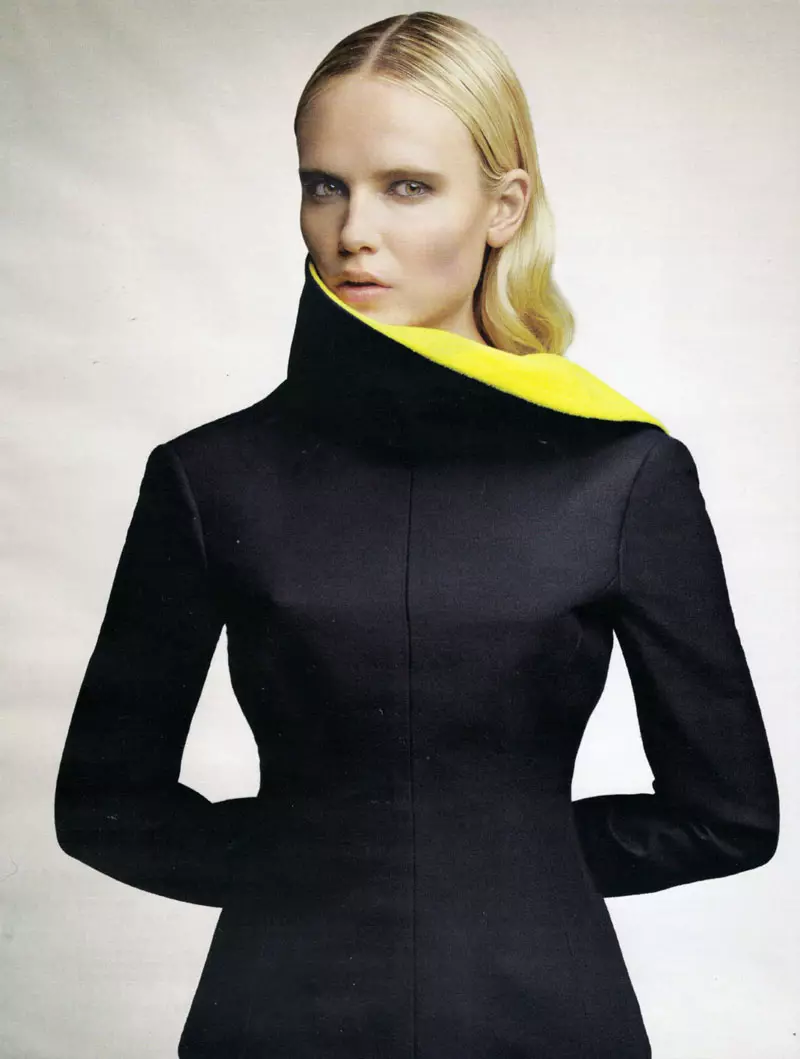 Vogue Rusia Januari | Natasha Poly dening Patrick Demarchelier