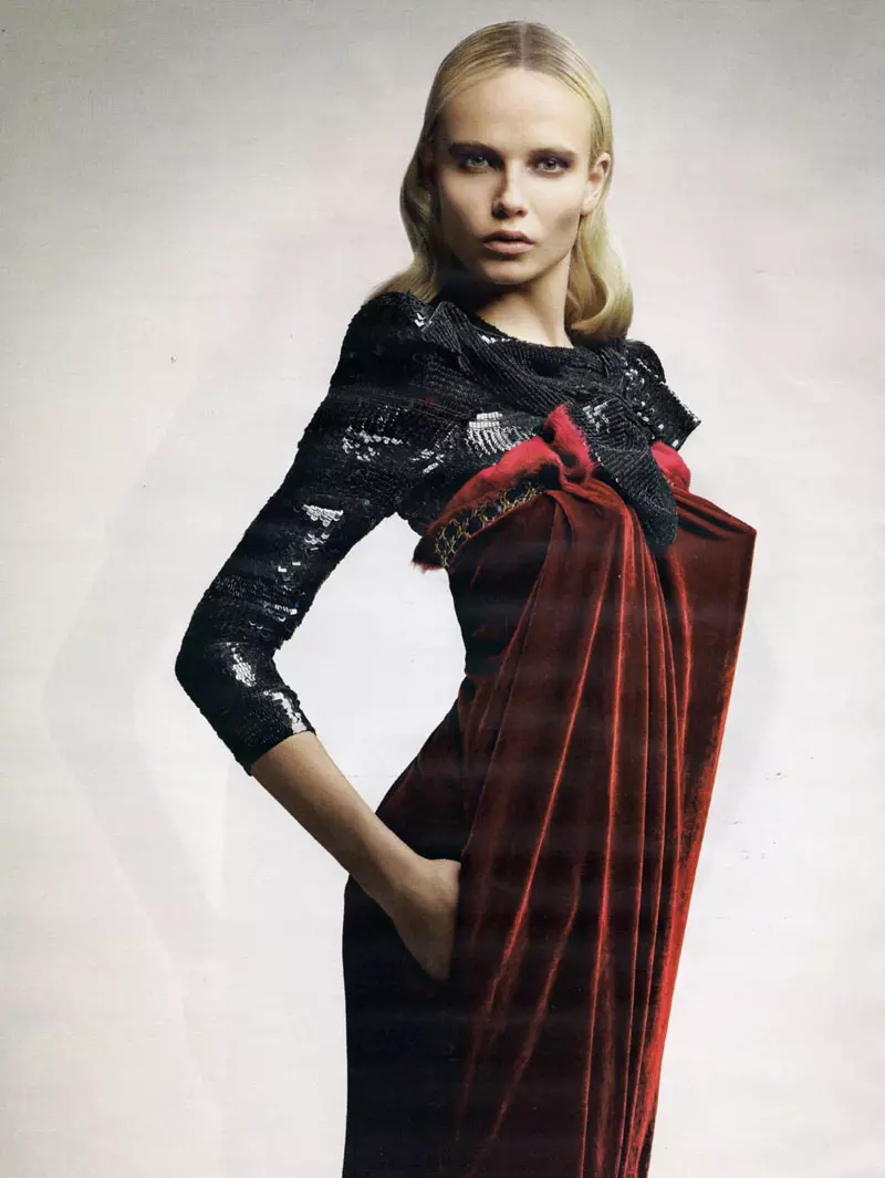 Vogue Ryssland januari | Natasha Poly av Patrick Demarchelier