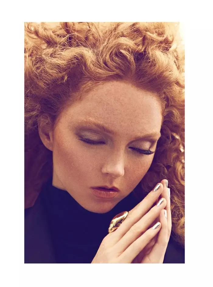 Lily Cole oo uu qoray Koray Birand oo ka tirsan Harper's Bazaar Turkey Oktoobar 2011