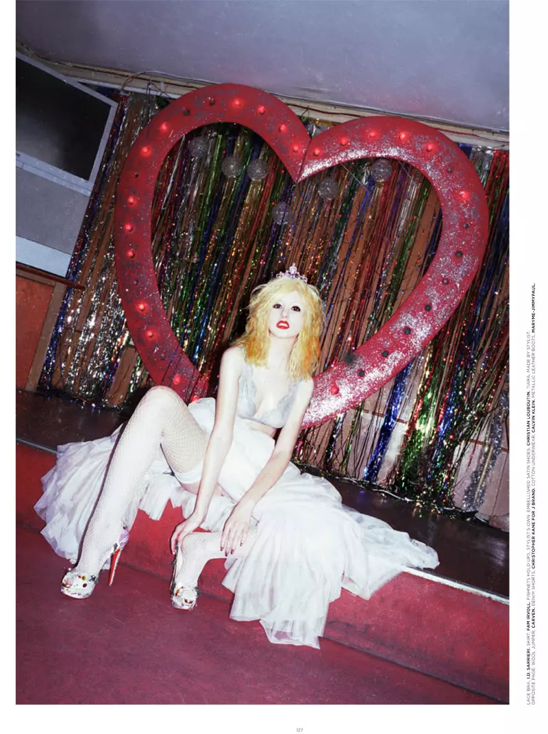 Billie Turnbull av Saga Sig for Please Magazine S/S 2012