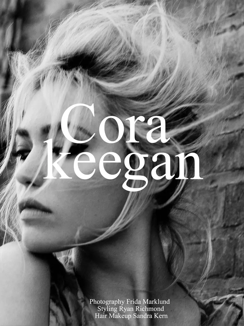 Frida Marklund Cora Keegan už „Fashion Gone Rogue“.