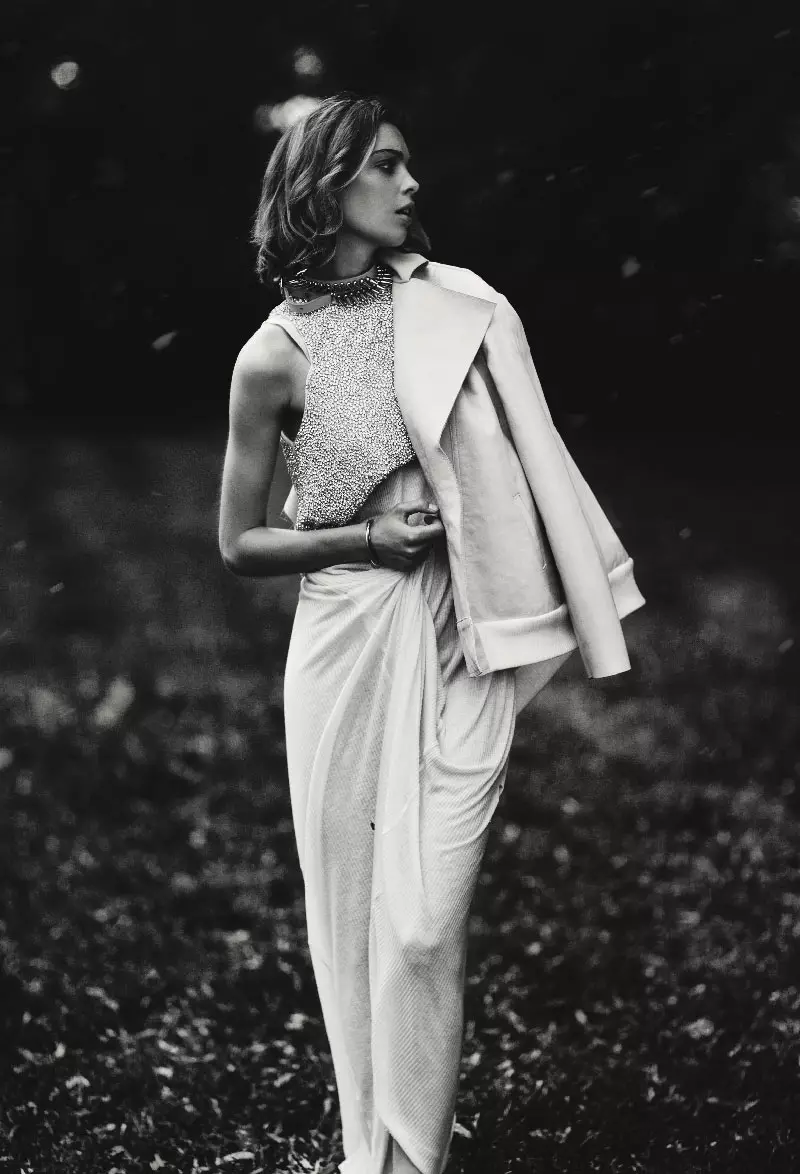 Kim Noorda kwa Kampeni ya Ellery Resort 2011 na Darren McDonald