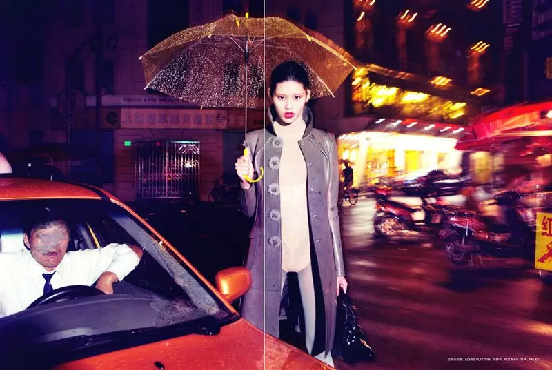 Ming Xi av Sofia Sanchez & Mauro Mongiello för Numéro China november 2010